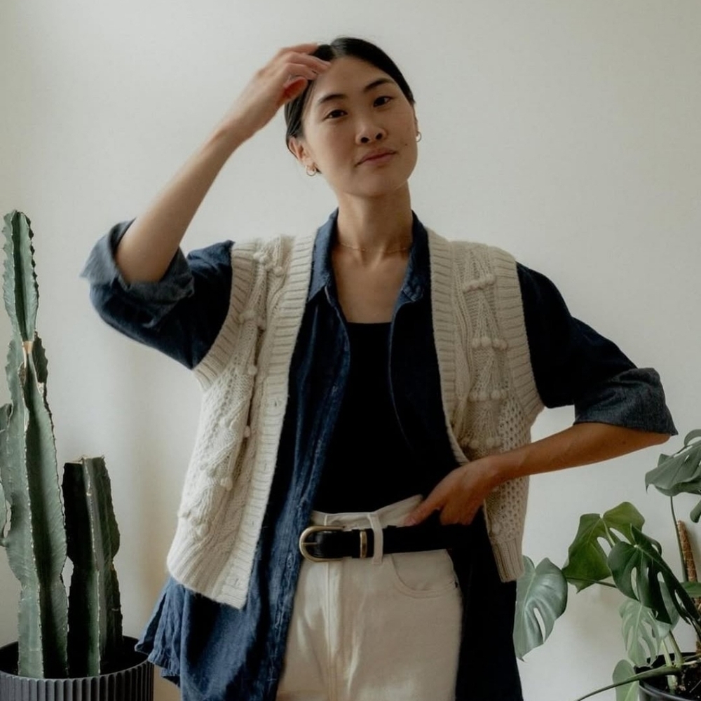 ISO Dagny Christy Dawn Vest in Ivory or Ruby - Do Not Buy!